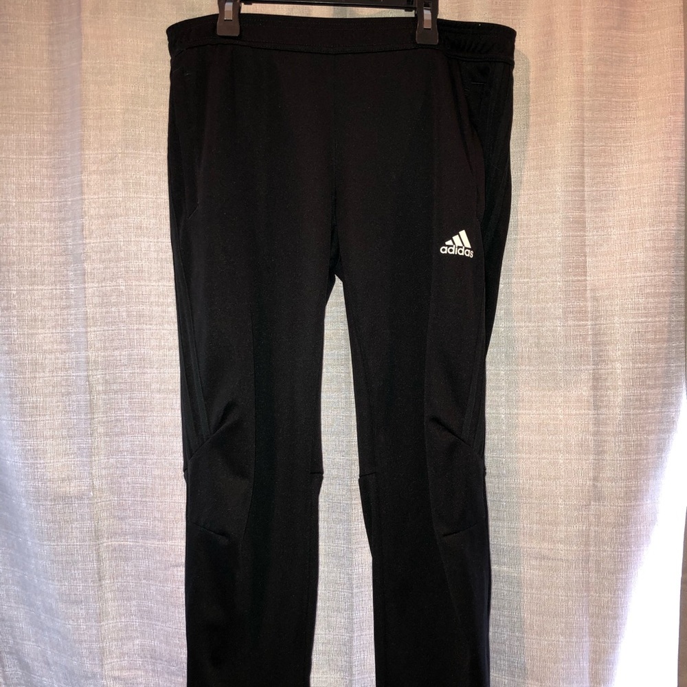 Women’s joggers